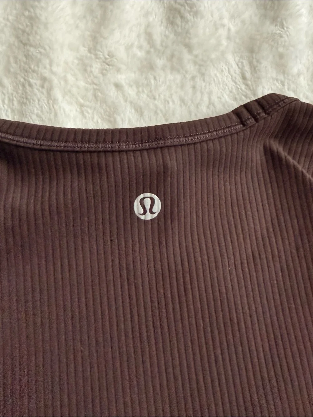Lululemon Women's Ribbed Brown Short Sleeve Top